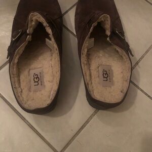 UGG Woman's Dark Brown Slip-On clogs,  Size 9.5